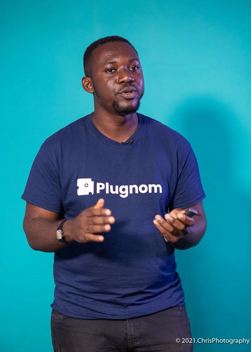 Alfred Nkansah pitching Plugnom at the MEST Express Accelerator